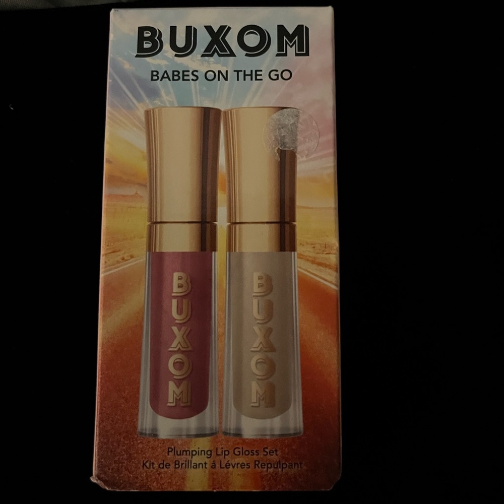 Buxom 2 plumping lip glosses.